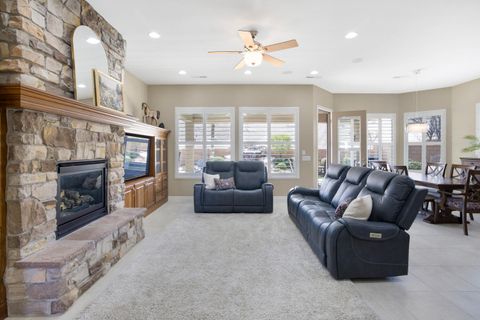 Tiny photo for 1525 W GARNET RIDGE DR, Saint George, UT 84790 (MLS # 26-270388)