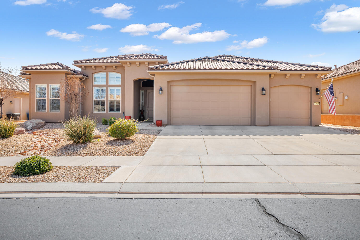 SUN RIVER - Residential