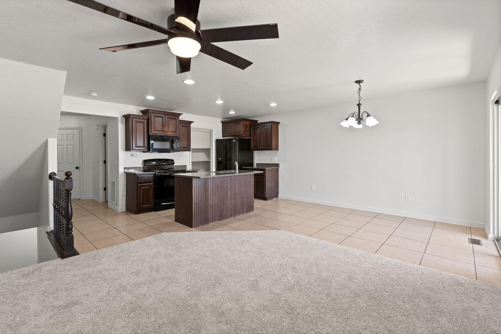 BLUFF VIEW TOWNHOMES - Residential