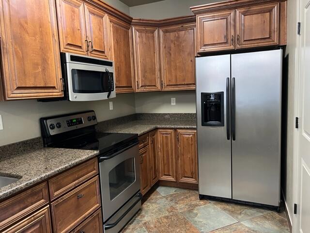 BLUFF VIEW TOWNHOMES - Residential