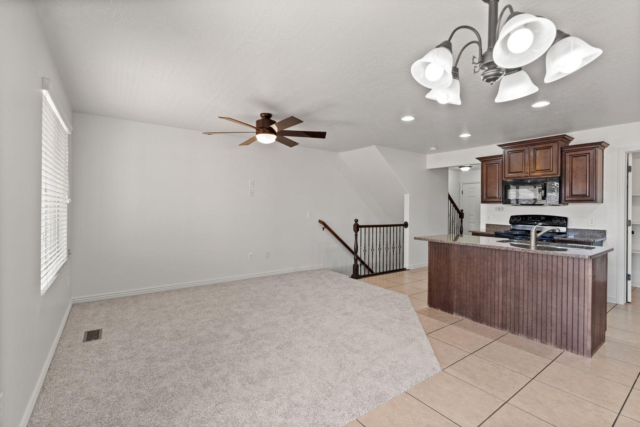 BLUFF VIEW TOWNHOMES - Residential