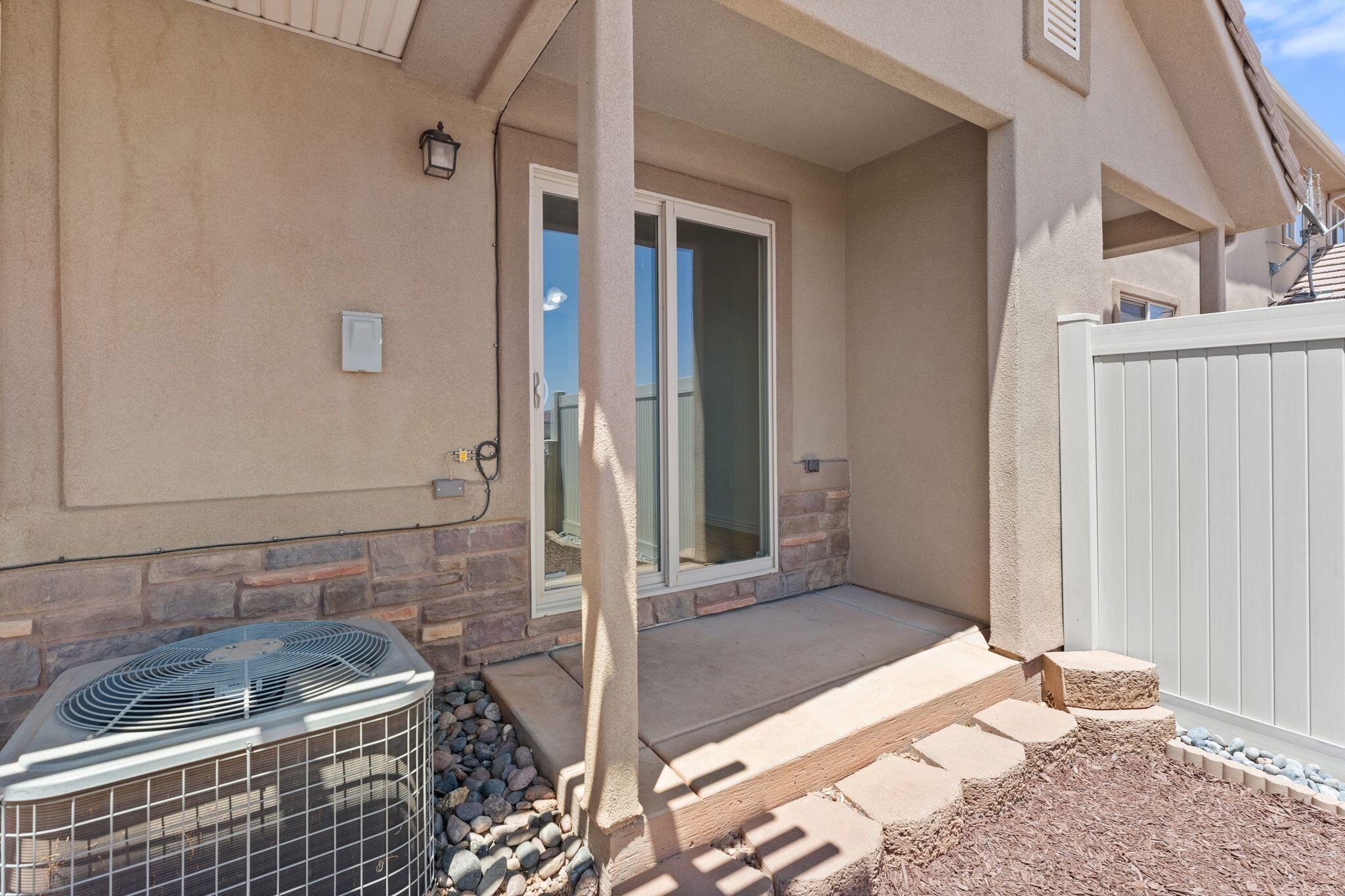 BLUFF VIEW TOWNHOMES - Residential