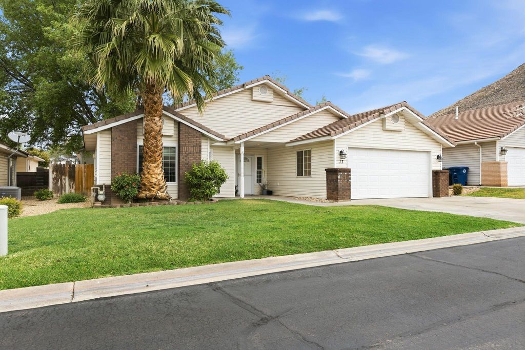 Photo of 1141 W 360 N 17 #17, Saint George, UT 84770 (MLS # 26-270931)