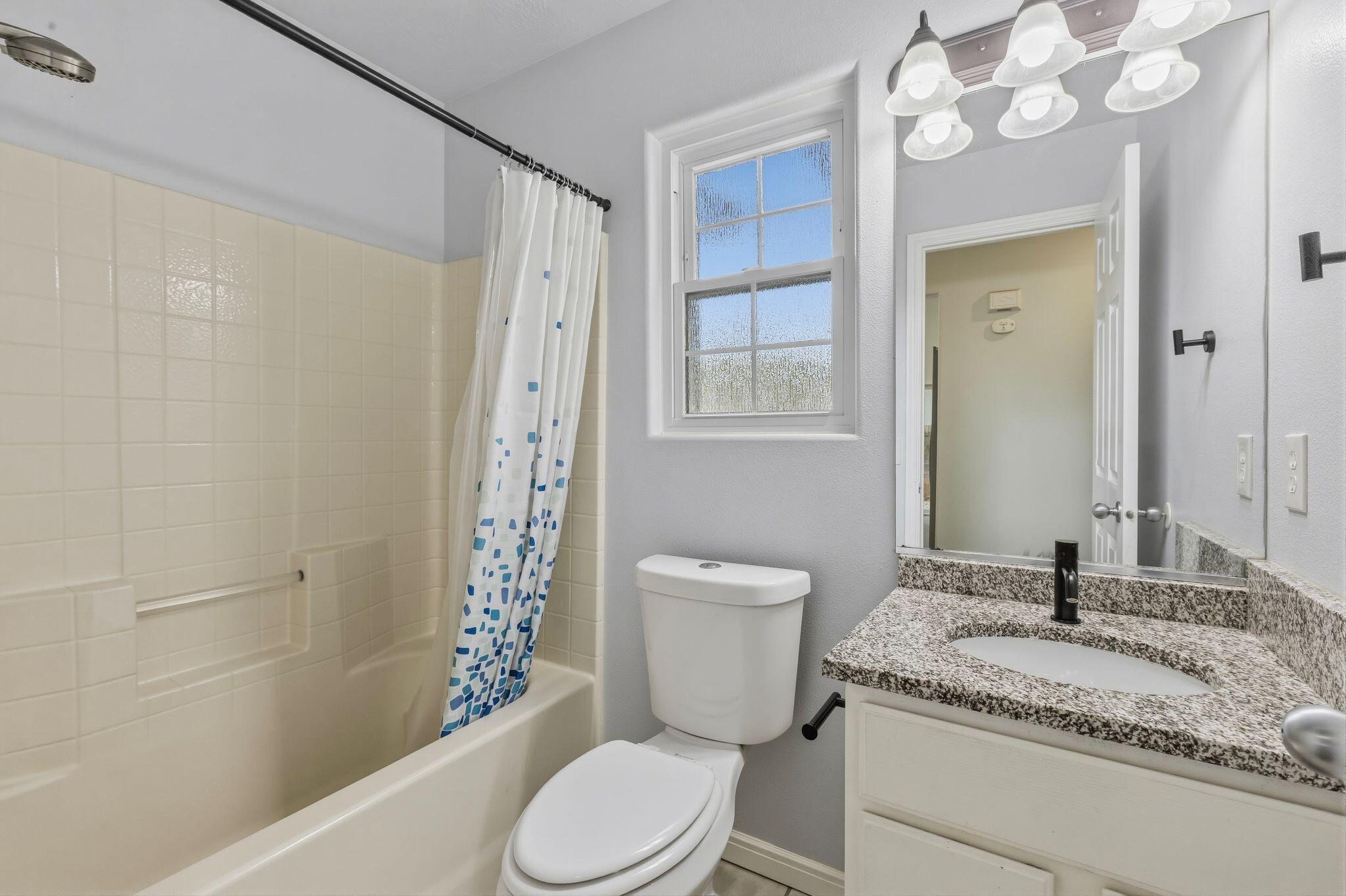 STONE POINT PATIO HOMES - Residential