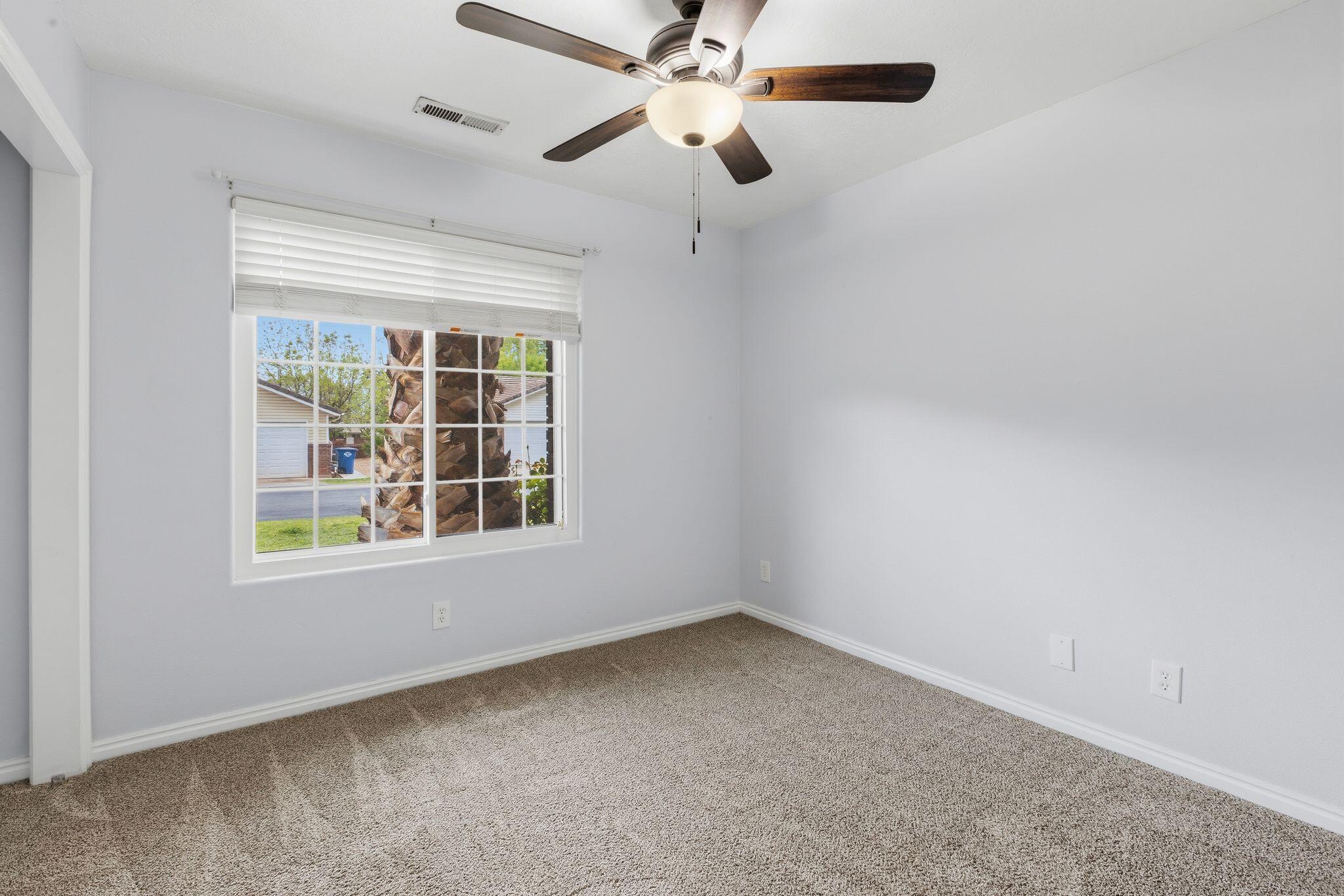 STONE POINT PATIO HOMES - Residential