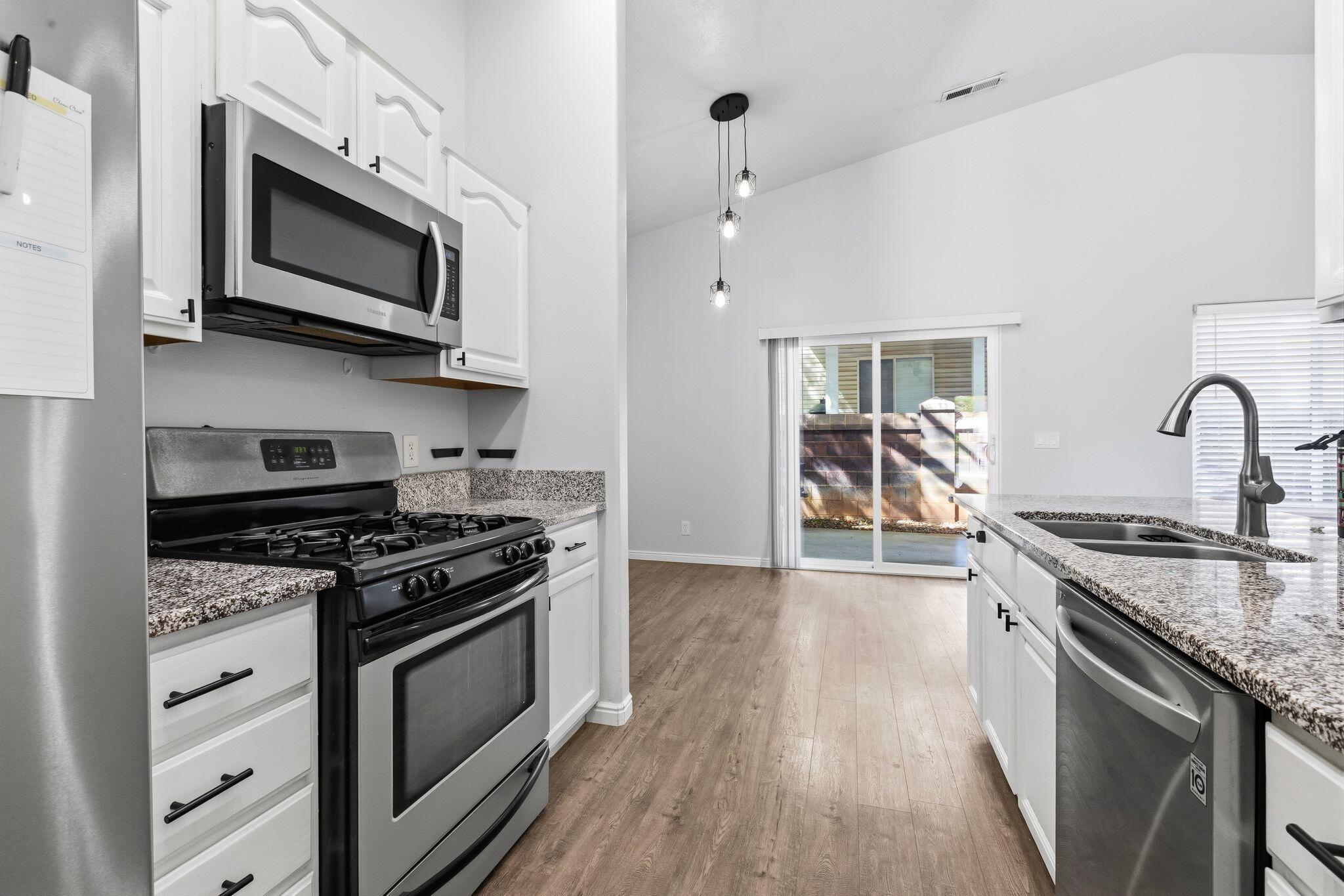 STONE POINT PATIO HOMES - Residential