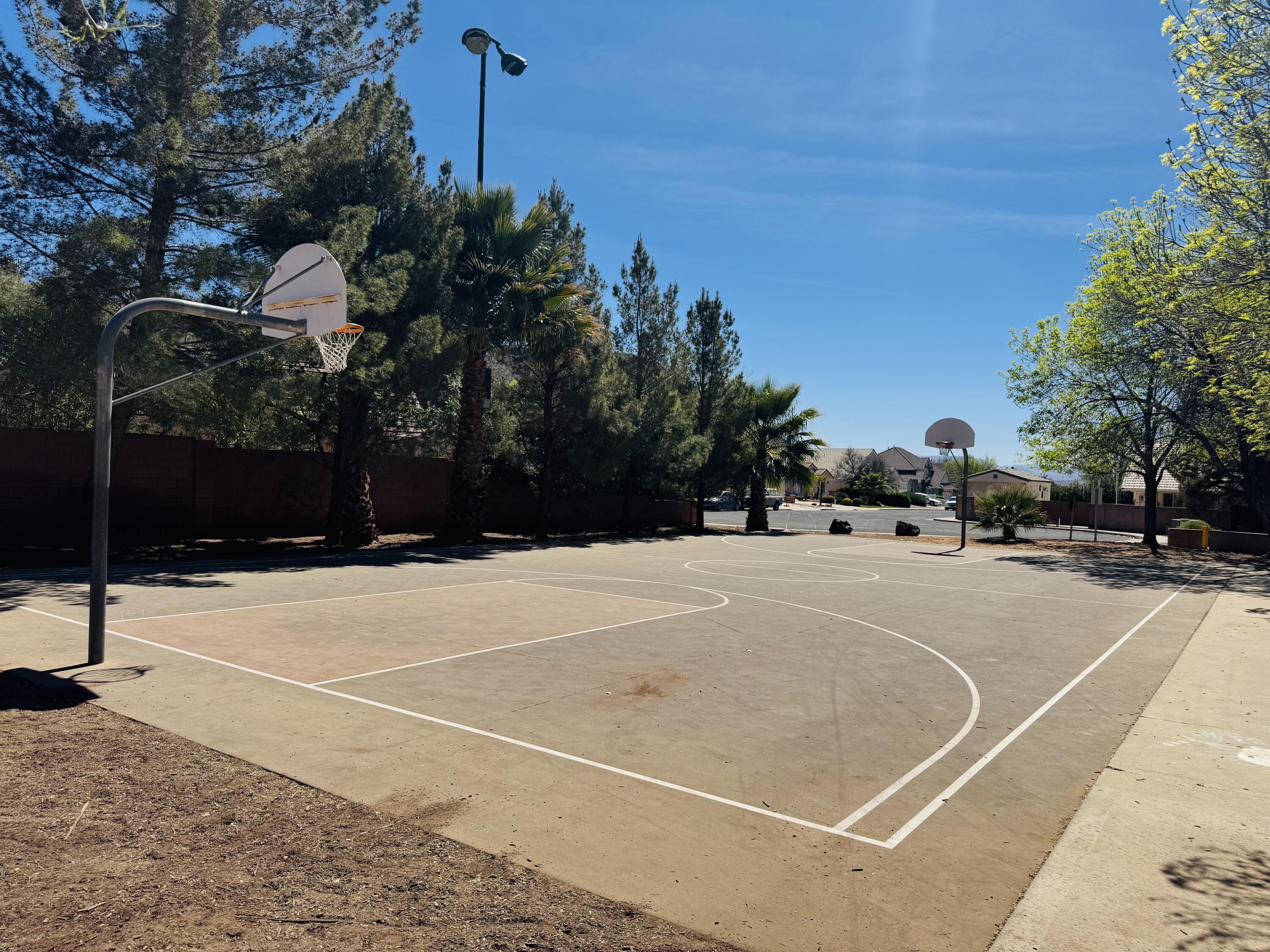 STONE POINT PATIO HOMES - Residential