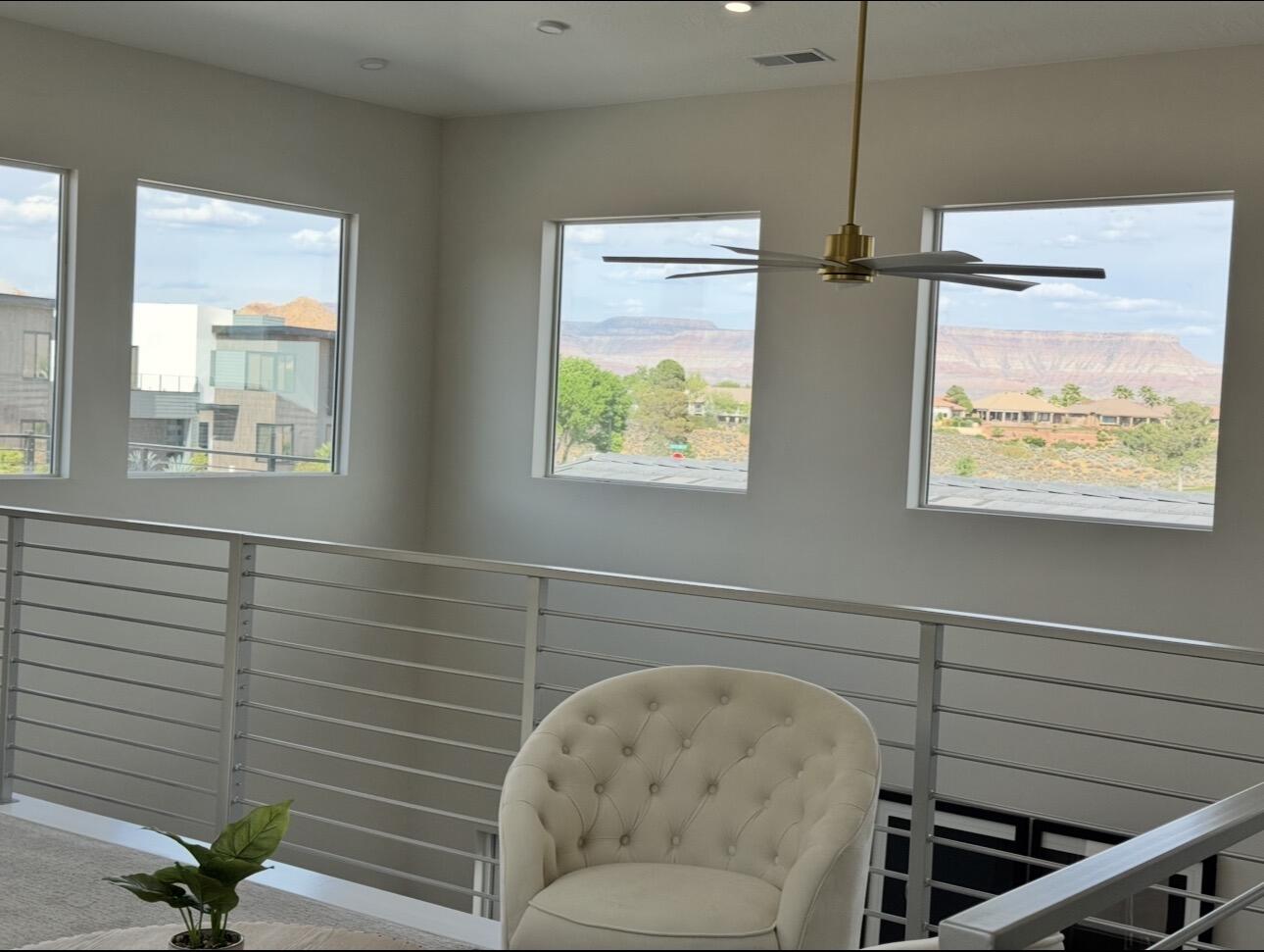 EAGLE POINTE - Residential