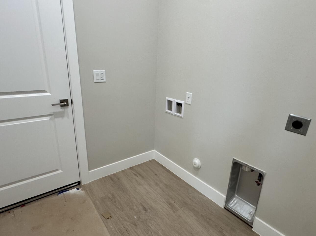 EAGLE POINTE - Residential