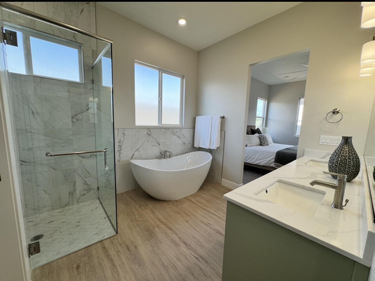 EAGLE POINTE - Residential