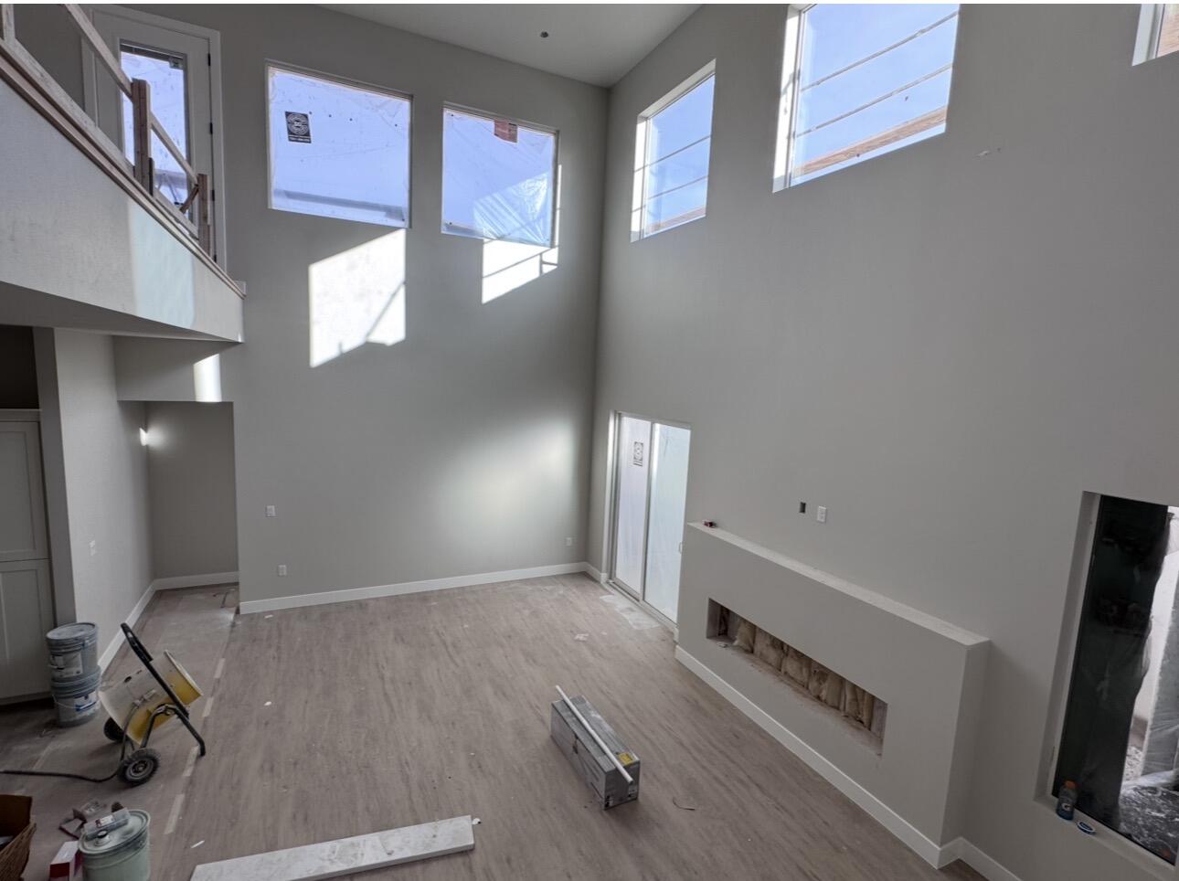 EAGLE POINTE - Residential