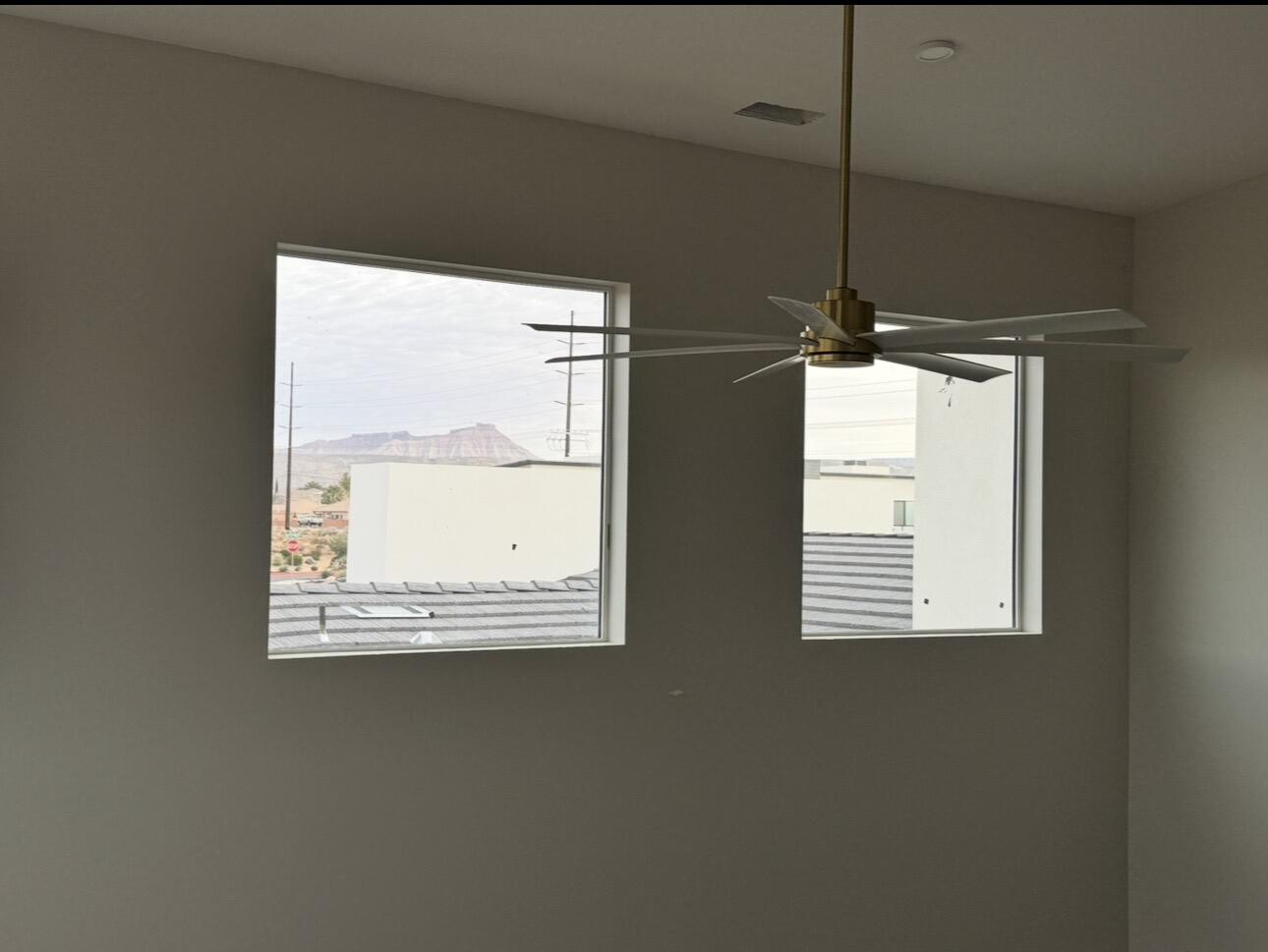 EAGLE POINTE - Residential