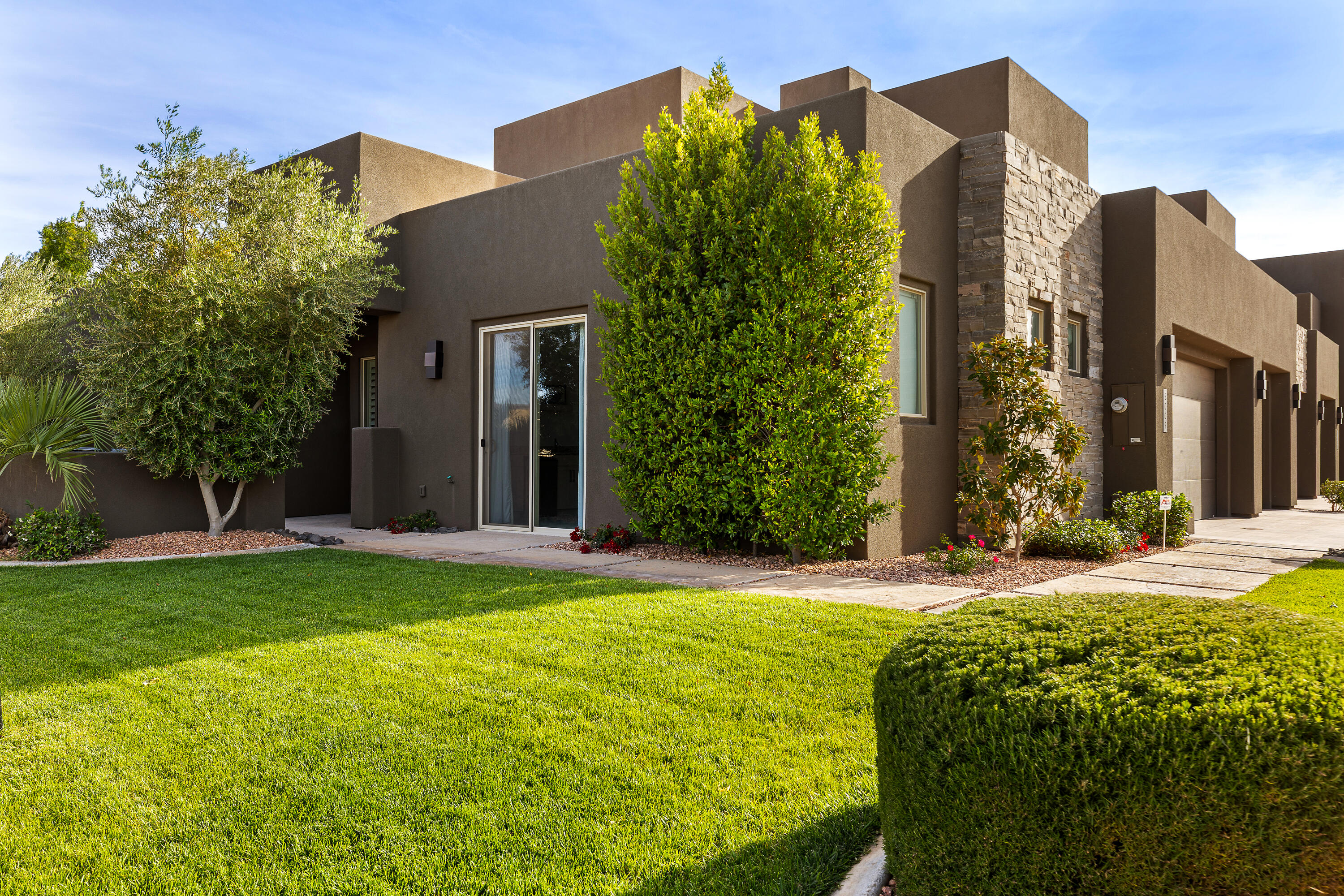 TAVA RESORT AT SAND HOLLOW - Residential