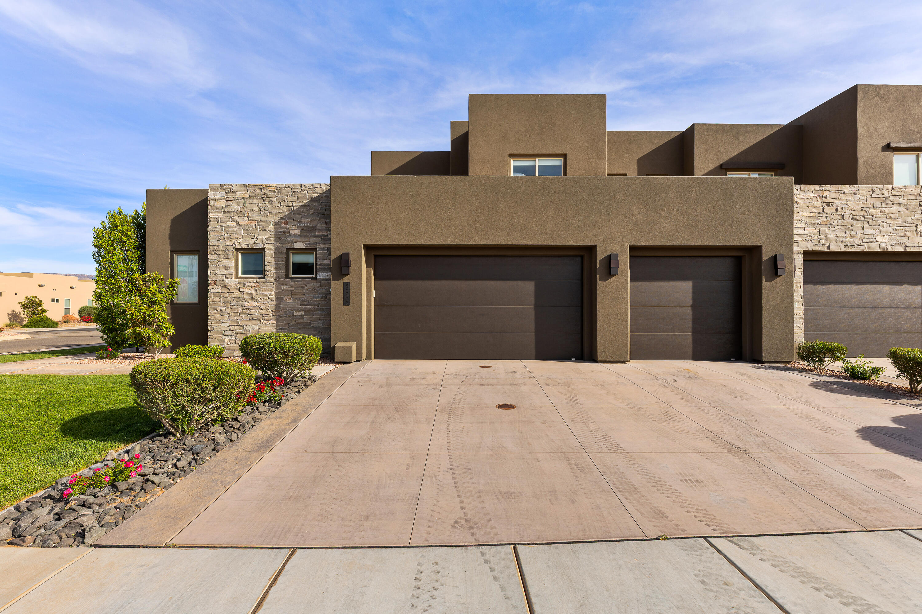 TAVA RESORT AT SAND HOLLOW - Residential