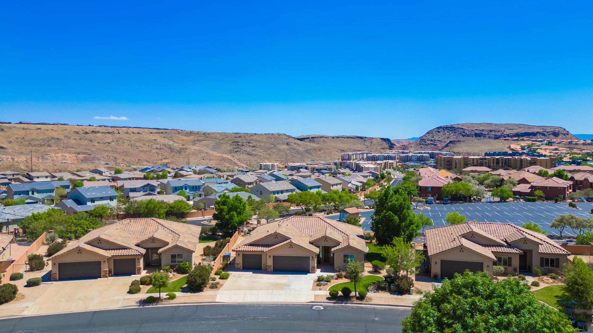 SIENNA HEIGHTS - Residential