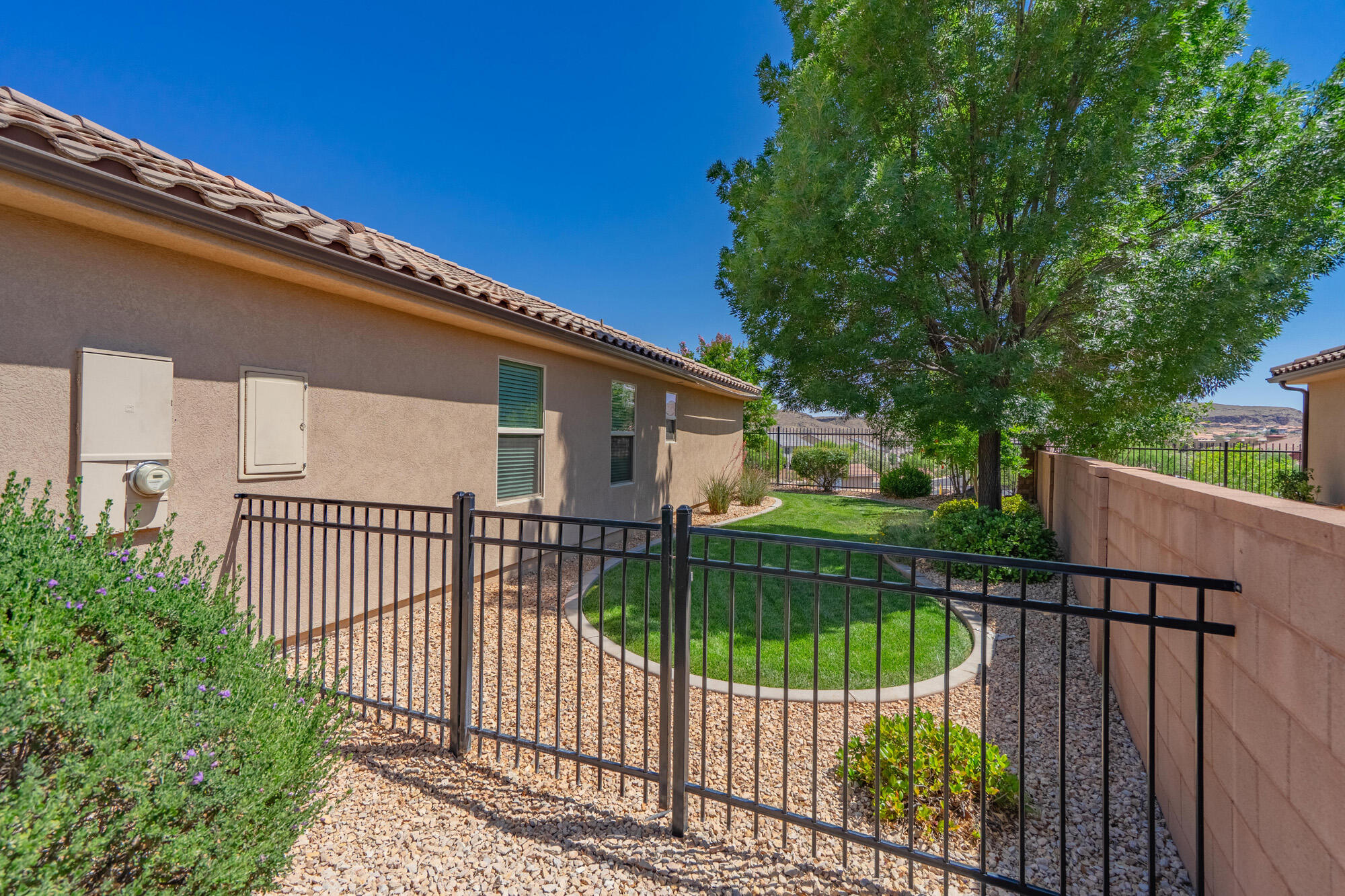 SIENNA HEIGHTS - Residential