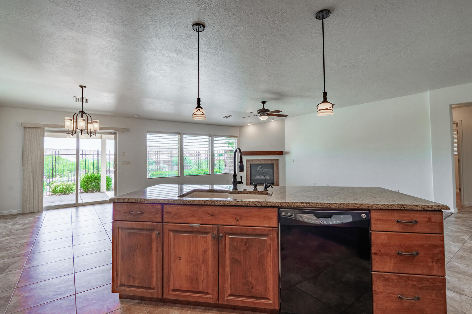 SIENNA HEIGHTS - Residential