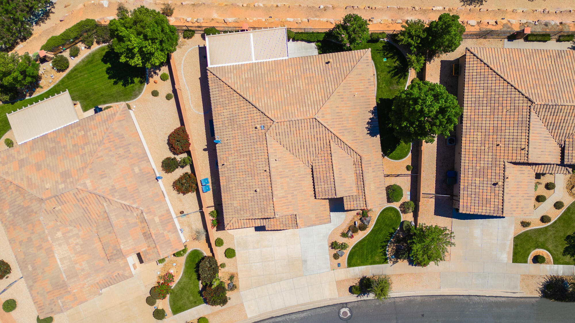 SIENNA HEIGHTS - Residential