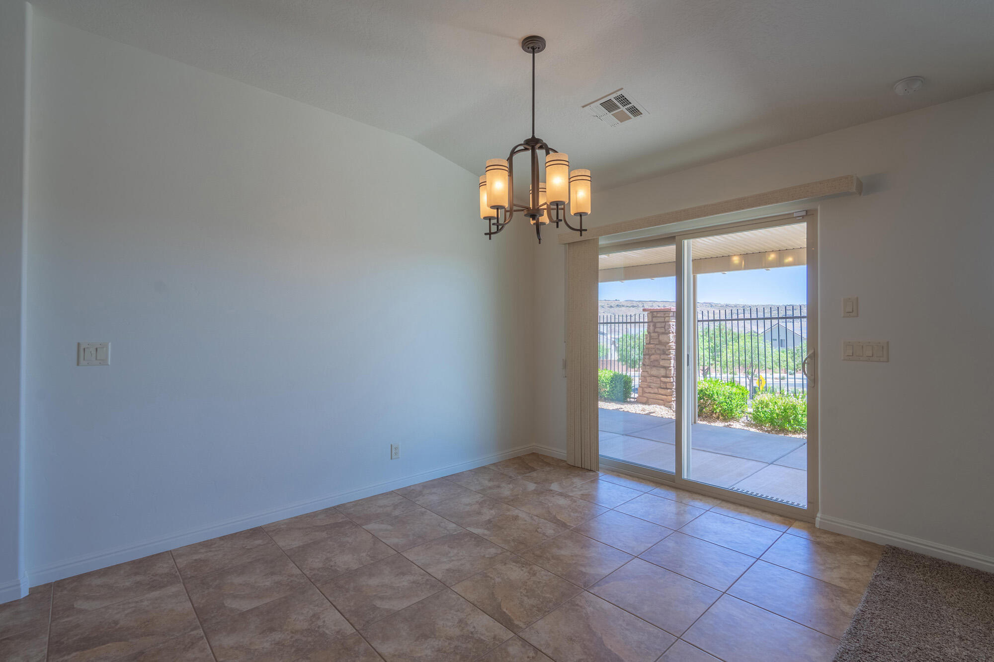 SIENNA HEIGHTS - Residential