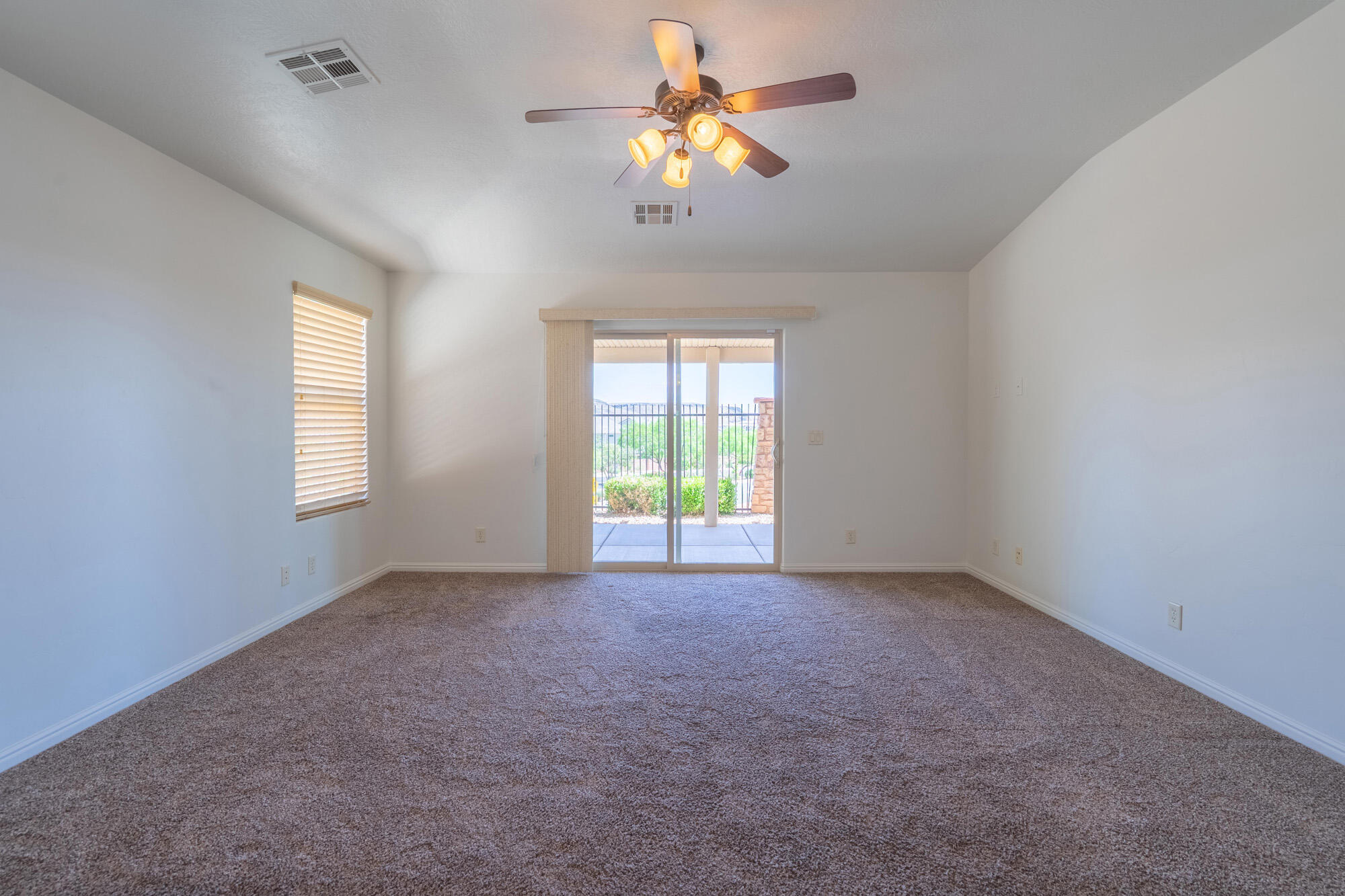 SIENNA HEIGHTS - Residential