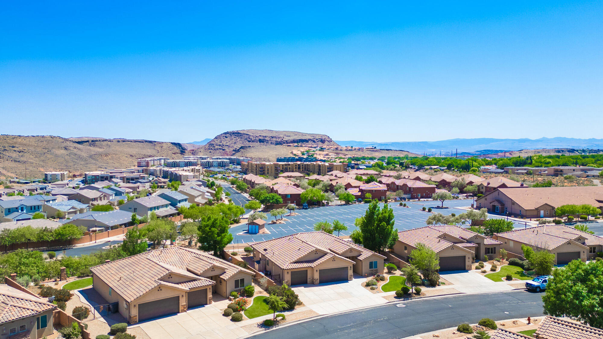 SIENNA HEIGHTS - Residential