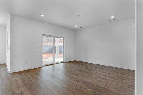 Tiny photo for 1798 S Queens Garden DR 4284 #4284, Washington, UT 84780 (MLS # 26-270611)