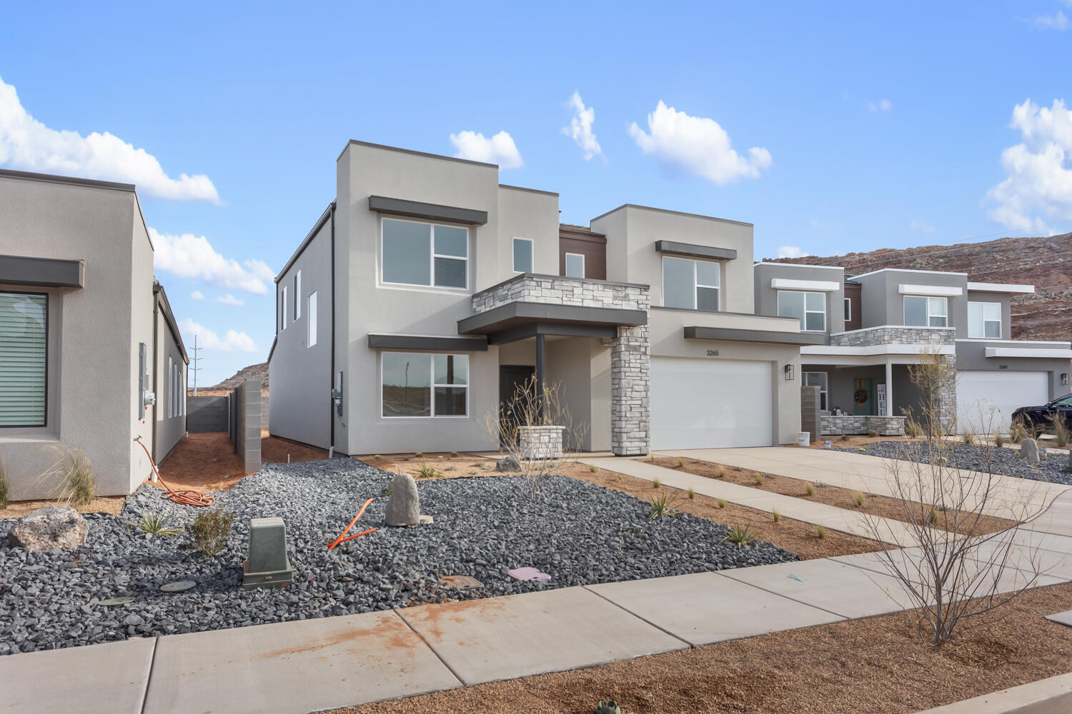 STANDING ROCK WEST AT LONG VALLEY - Residential