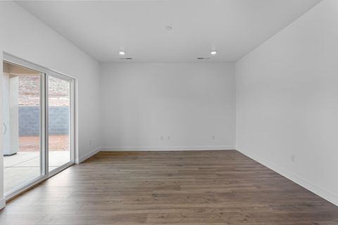 Tiny photo for 1798 S Queens Garden DR 4284 #4284, Washington, UT 84780 (MLS # 26-270611)