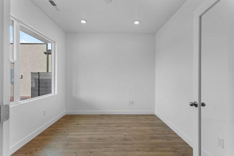 Tiny photo for 1798 S Queens Garden DR 4284 #4284, Washington, UT 84780 (MLS # 26-270611)