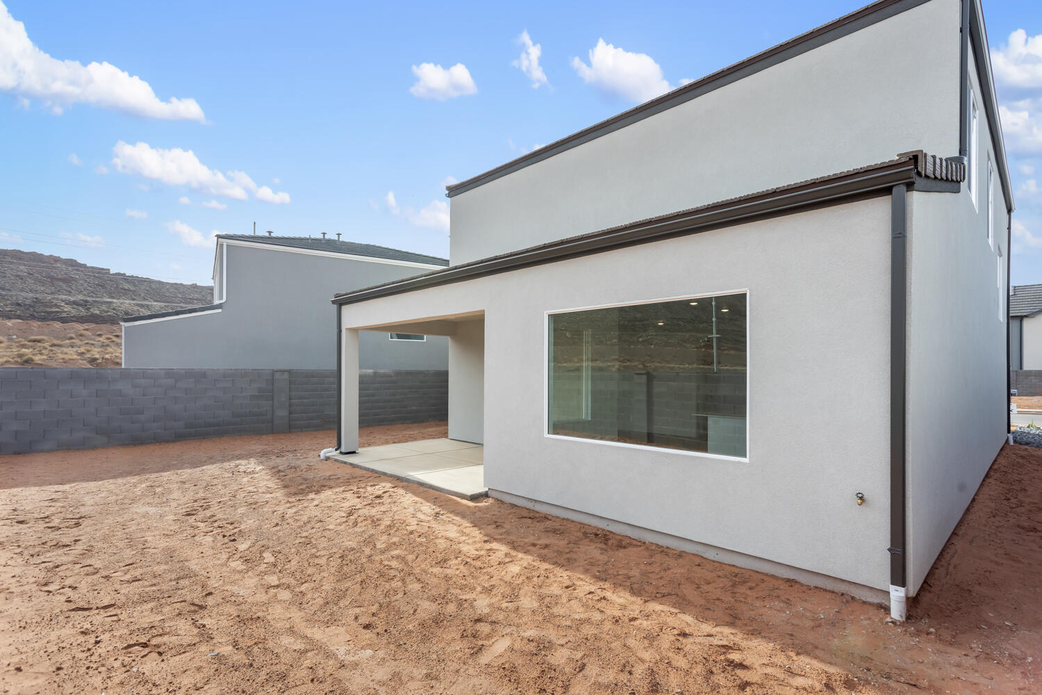 STANDING ROCK WEST AT LONG VALLEY - Residential