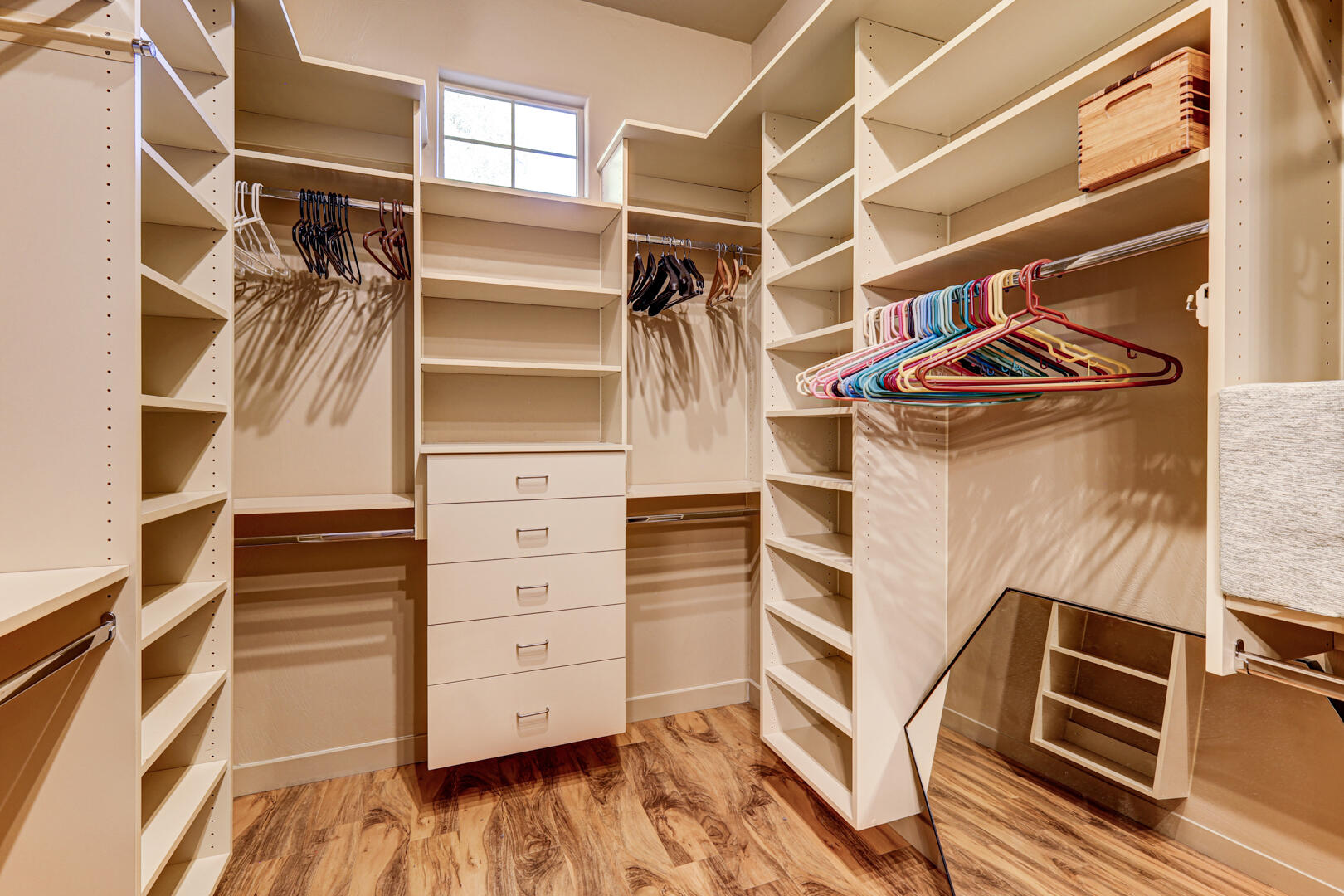 PINE BROOK - Residential