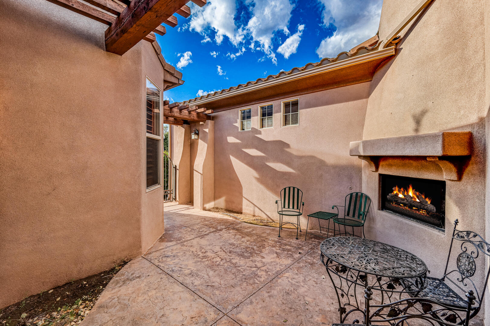 PINE BROOK - Residential