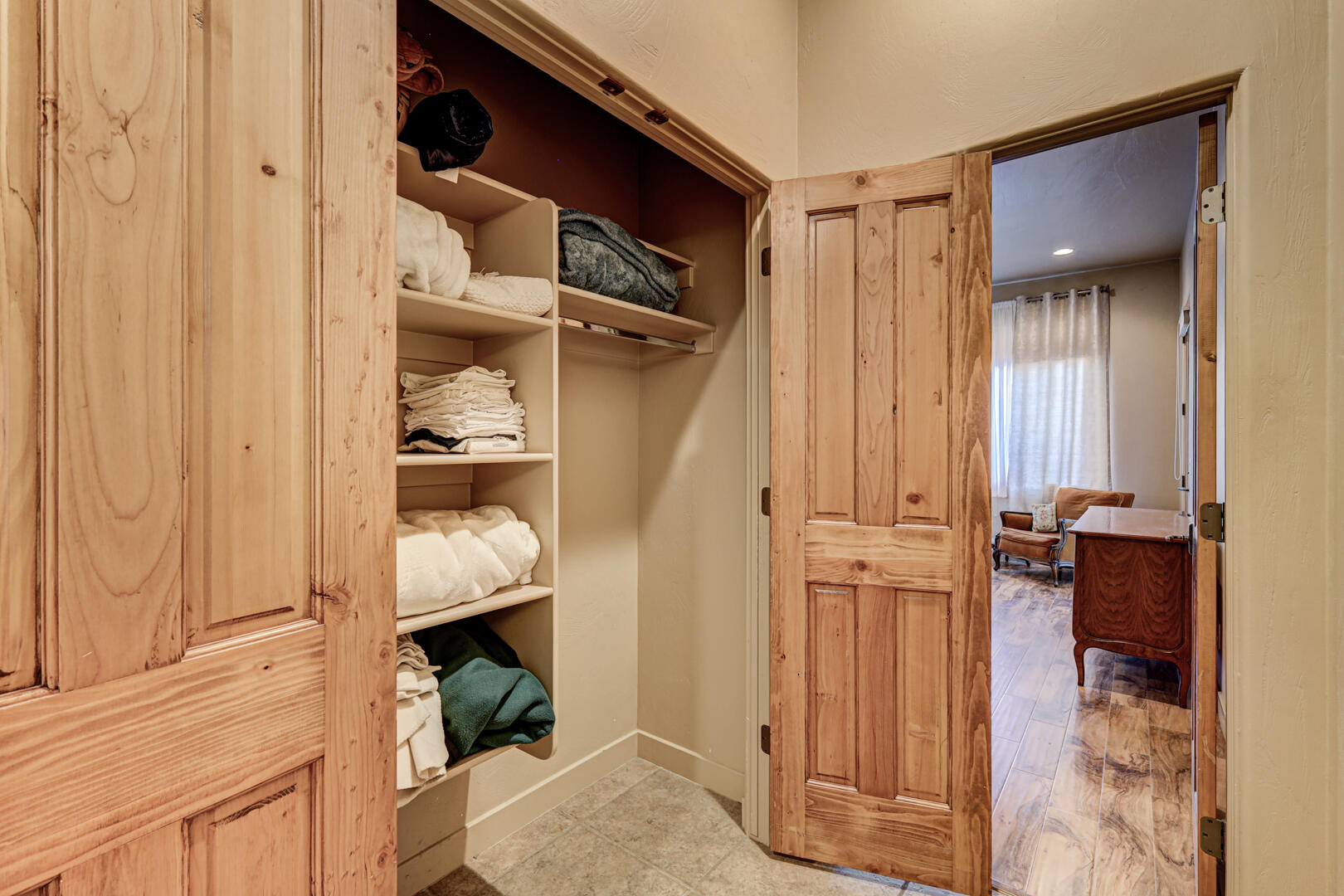 PINE BROOK - Residential