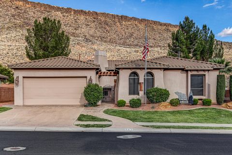 Photo of 563 S PINE BROOK LN, Saint George, UT 84770 (MLS # 26-271355)