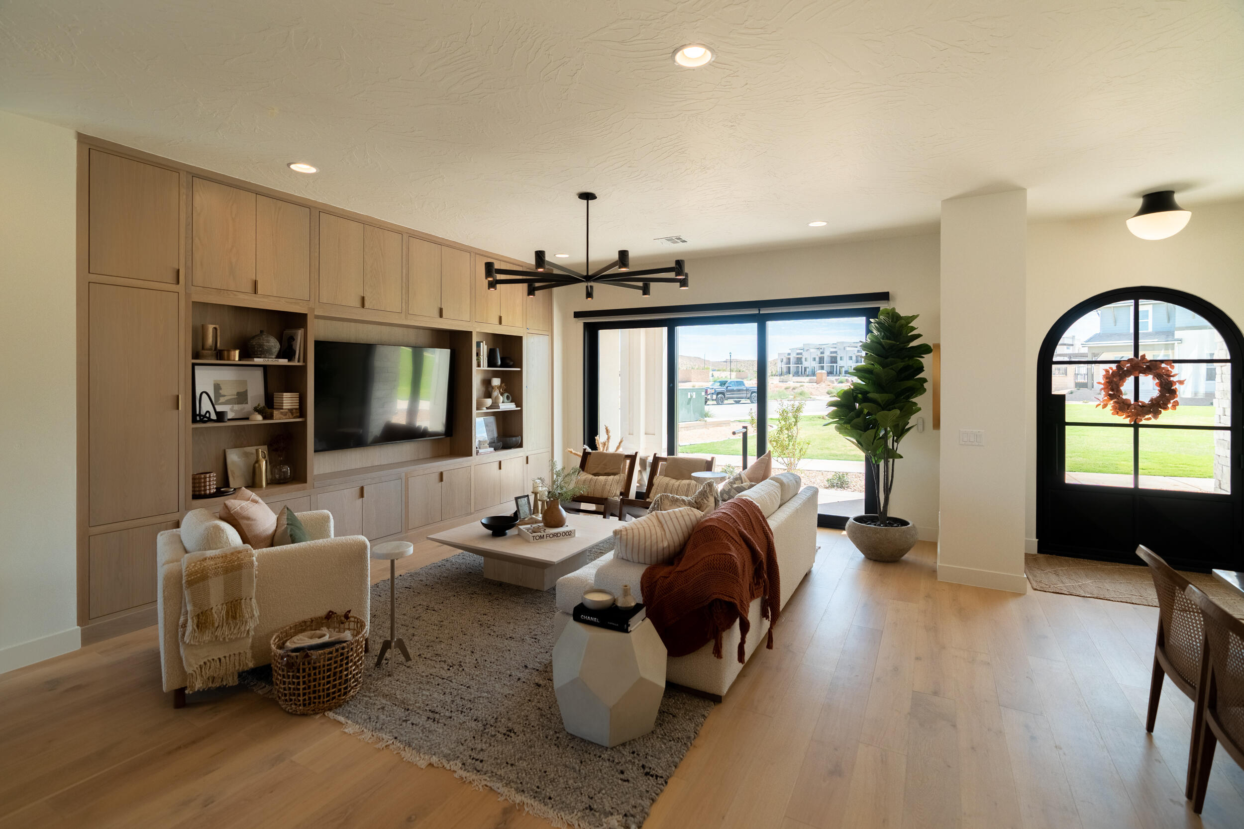 DESERT COLOR RESORT - Residential