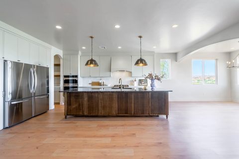 Tiny photo for 3043 S SWEETGUM CIR, Saint George, UT 84790 (MLS # 26-269334)