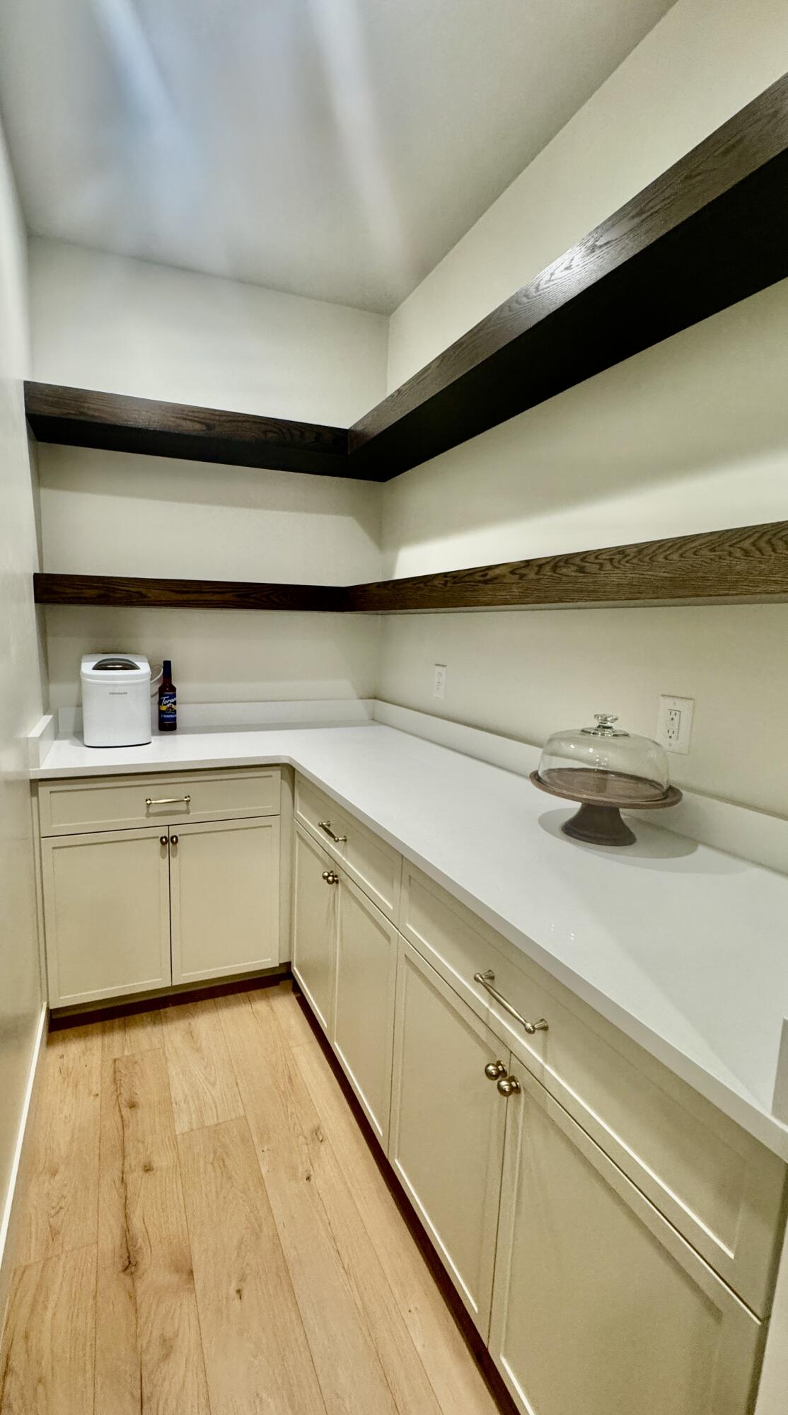 BLOOMINGTON HILLS - Residential