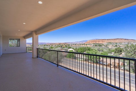 Tiny photo for 3043 S SWEETGUM CIR, Saint George, UT 84790 (MLS # 26-269334)