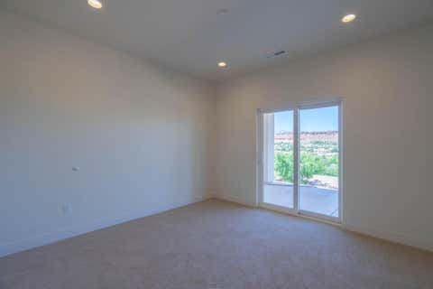 Tiny photo for 3043 S SWEETGUM CIR, Saint George, UT 84790 (MLS # 26-269334)