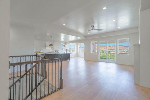 Tiny photo for 3043 S SWEETGUM CIR, Saint George, UT 84790 (MLS # 26-269334)