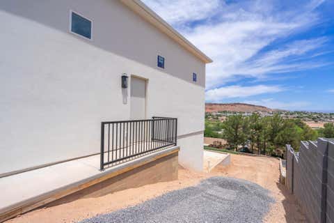 Tiny photo for 3043 S SWEETGUM CIR, Saint George, UT 84790 (MLS # 26-269334)