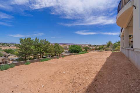 Tiny photo for 3043 S SWEETGUM CIR, Saint George, UT 84790 (MLS # 26-269334)