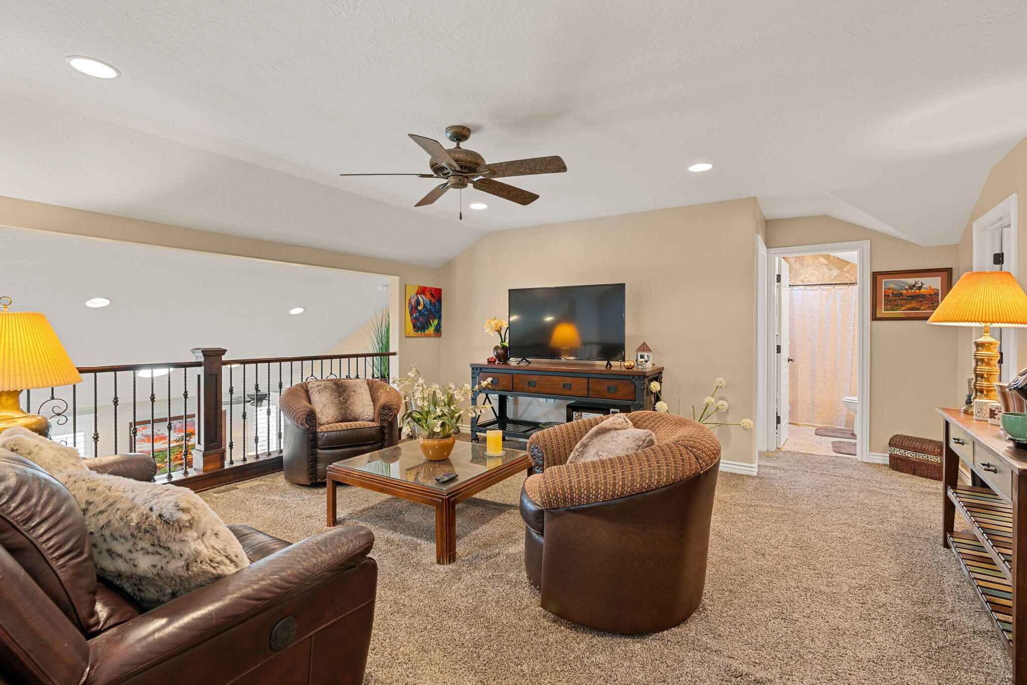 BOULDERS - Residential