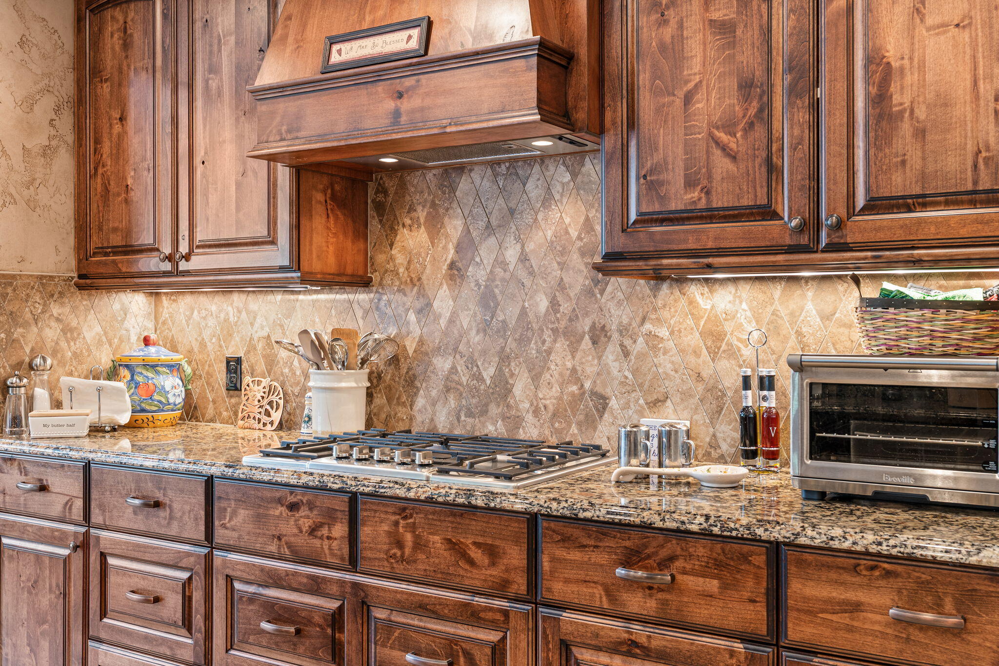 BOULDERS - Residential