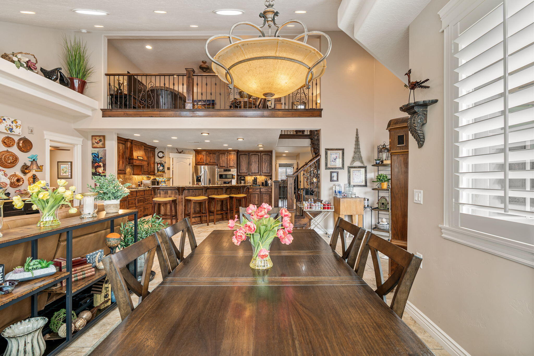 BOULDERS - Residential