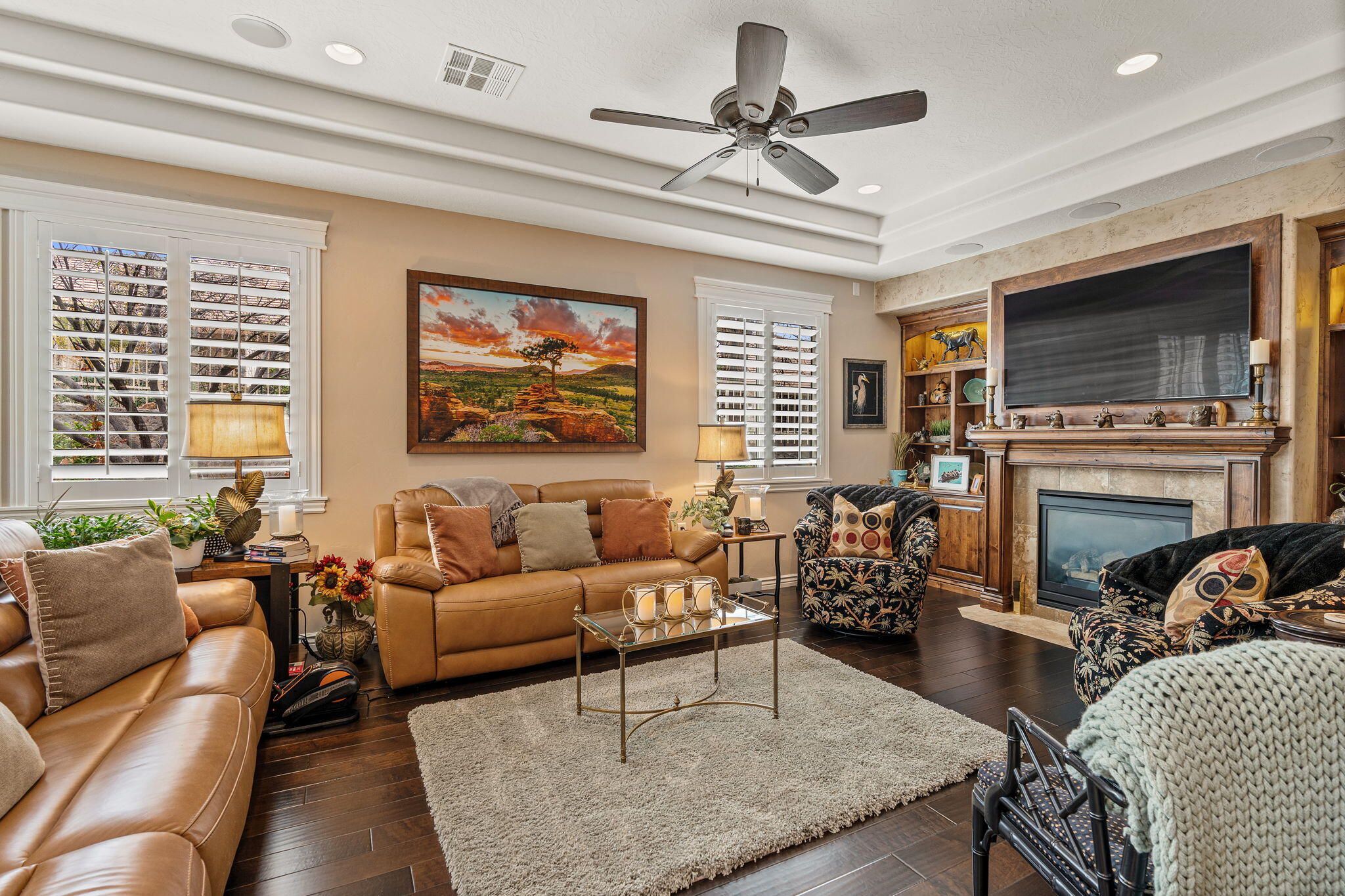 BOULDERS - Residential