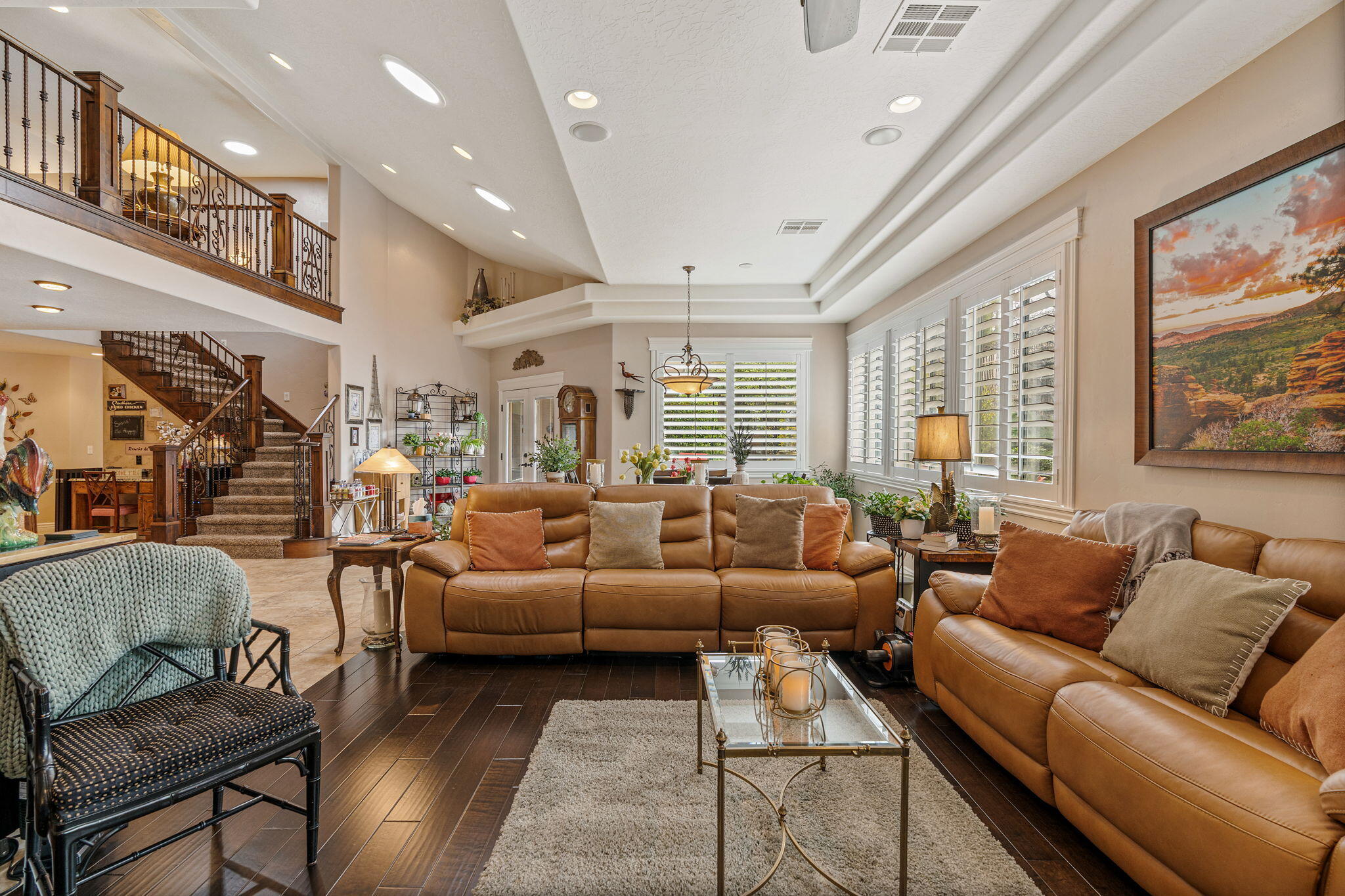 BOULDERS - Residential