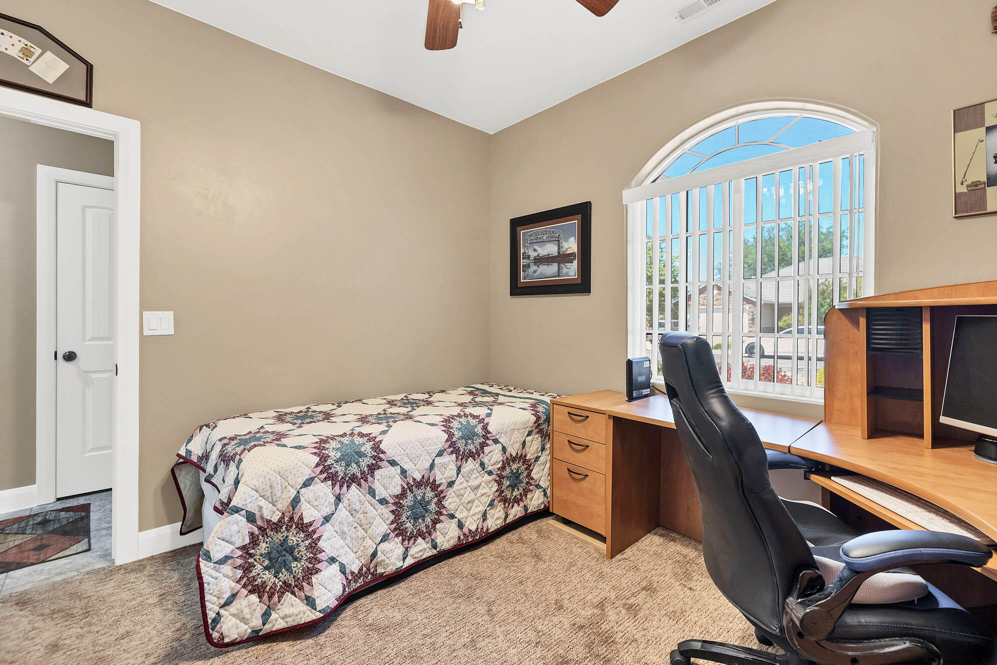 COBBLESTONE FIELDS (H) - Residential