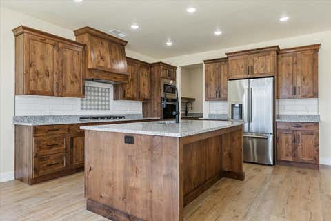 Tiny photo for 1717 S 3630 W, Hurricane, UT 84737 (MLS # 26-274804)