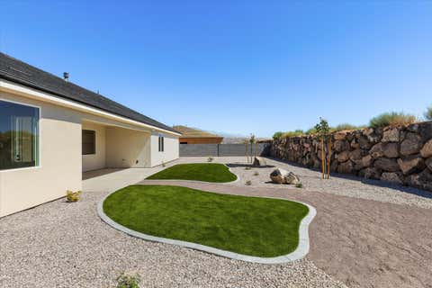 Tiny photo for 1717 S 3630 W, Hurricane, UT 84737 (MLS # 26-274804)